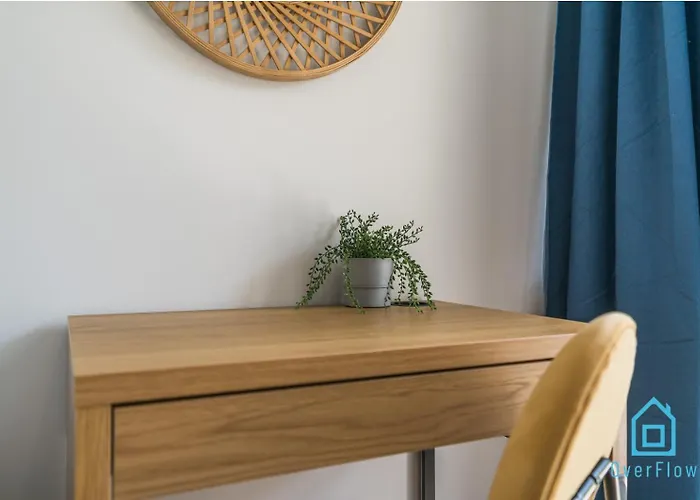 Hip - Cozy And Peaceful Place, 12 Minutes From Old Town & Seaside Habitación en casa particular Gdansk